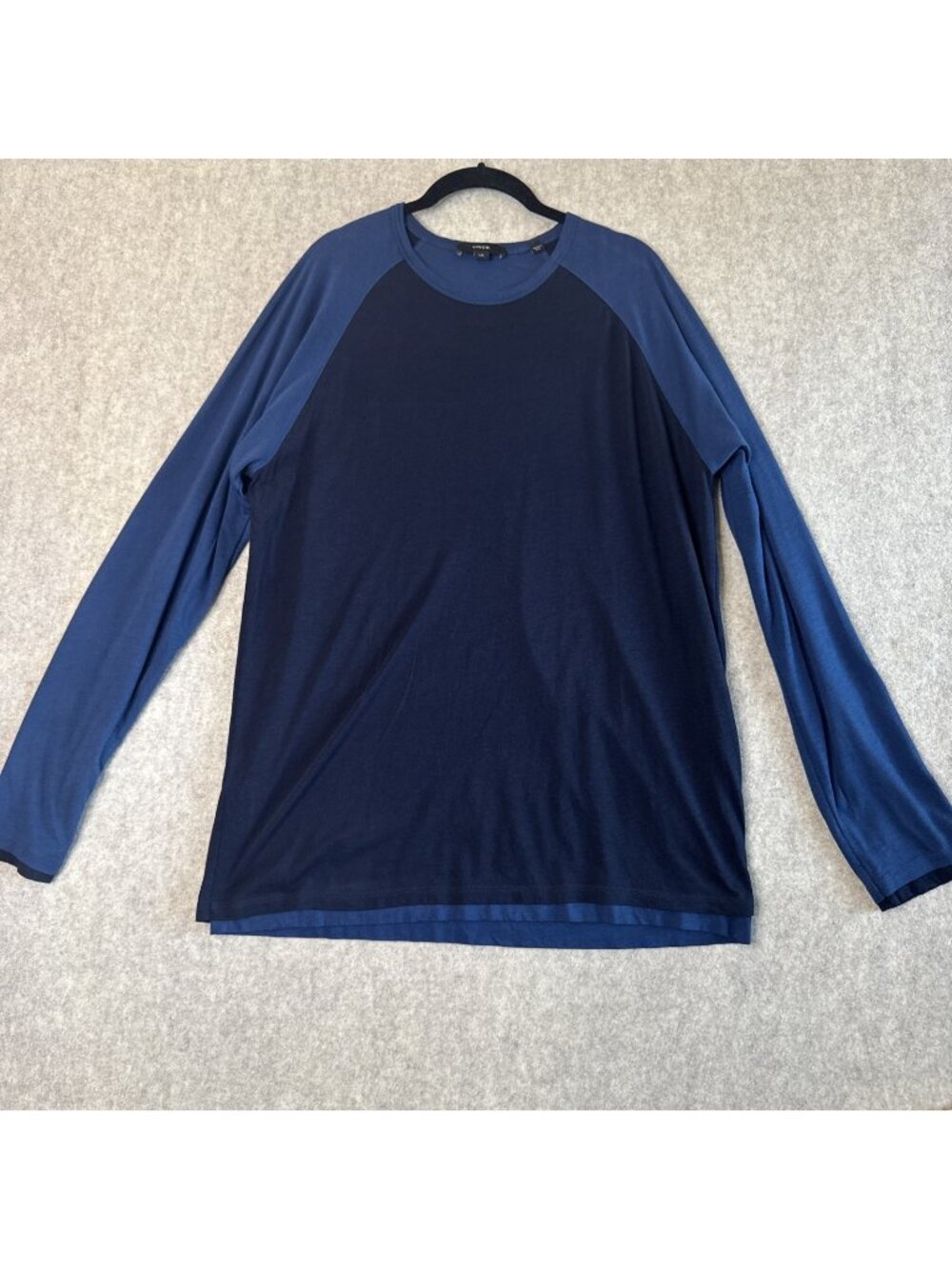 Vince Colorblock Pima Cotton Raglan Long Sleeve Tee Men's L Navy Black Layered
